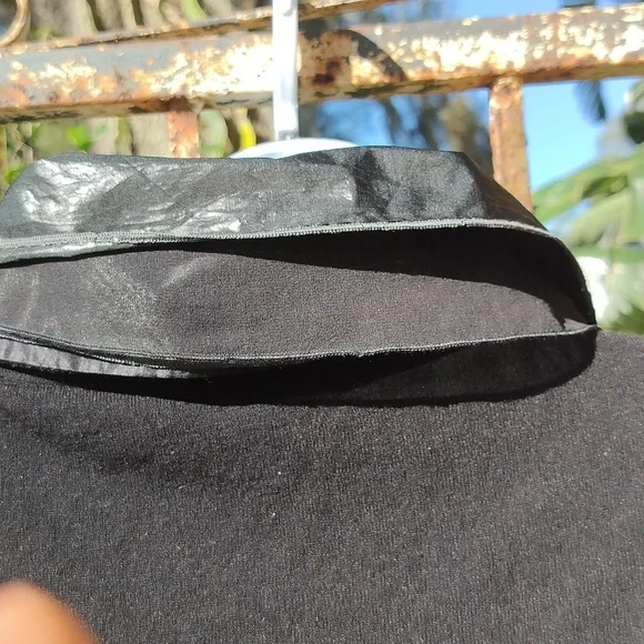 Etro Paris drama queen turtleneck style sweater - Picture 8 of 8